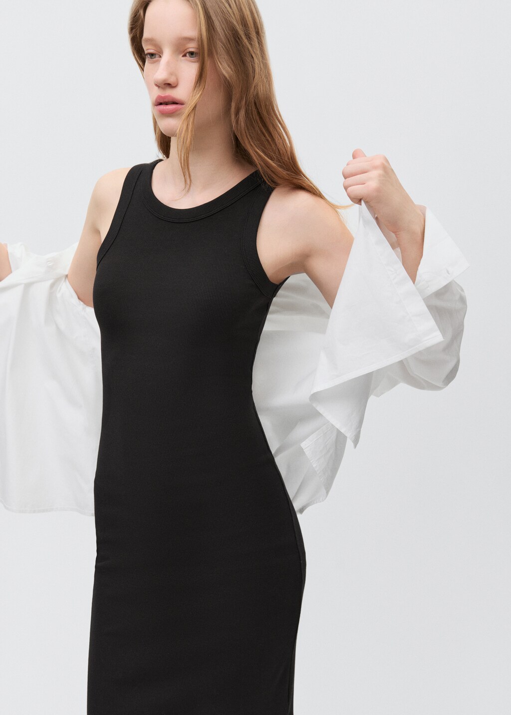 Ribbed knit dress with opening 4 Ribbed knit dress with opening