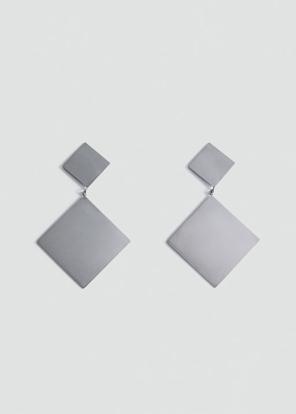 Geometric pendant earrings