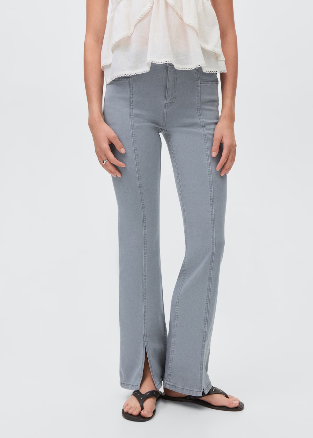 Flared jeans with opening