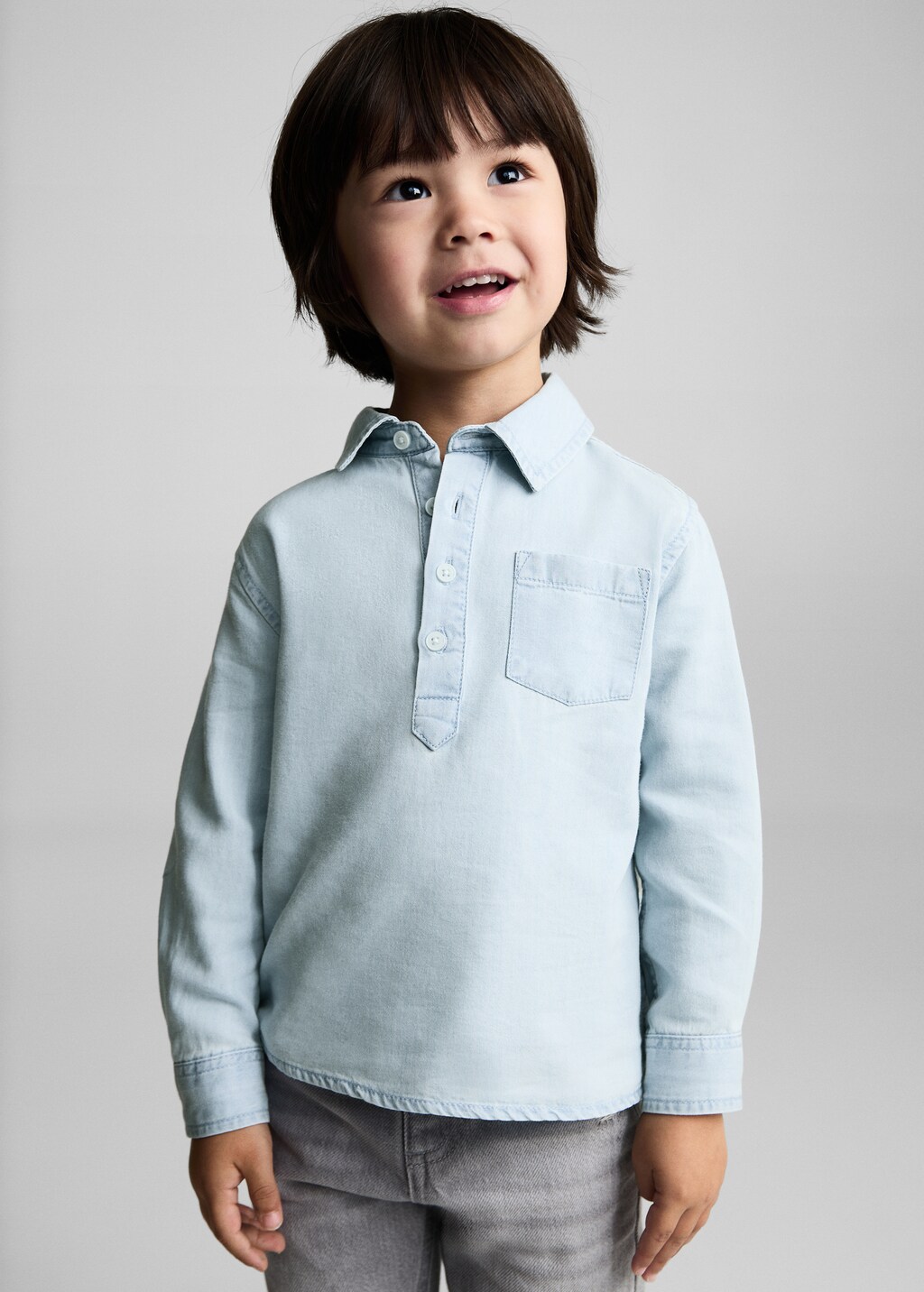 Pocket denim shirt