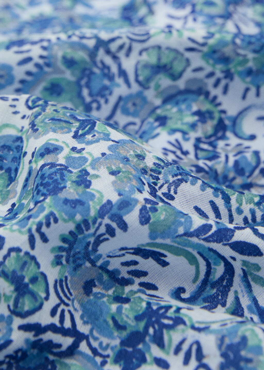 Flowers beach towel