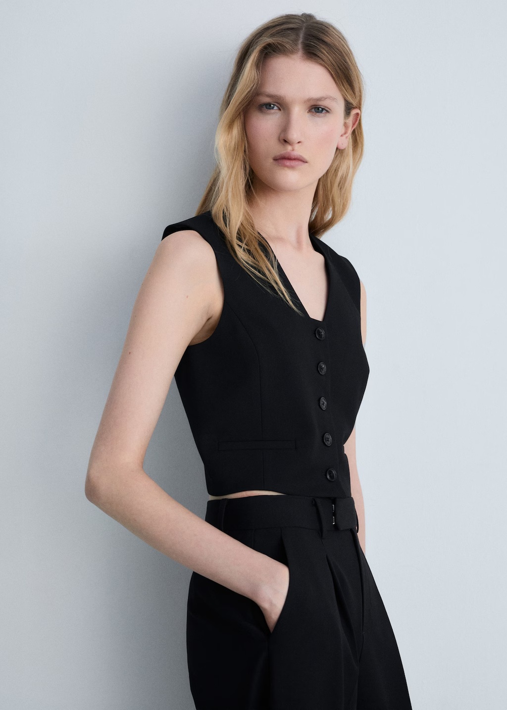 Cropped suit vest