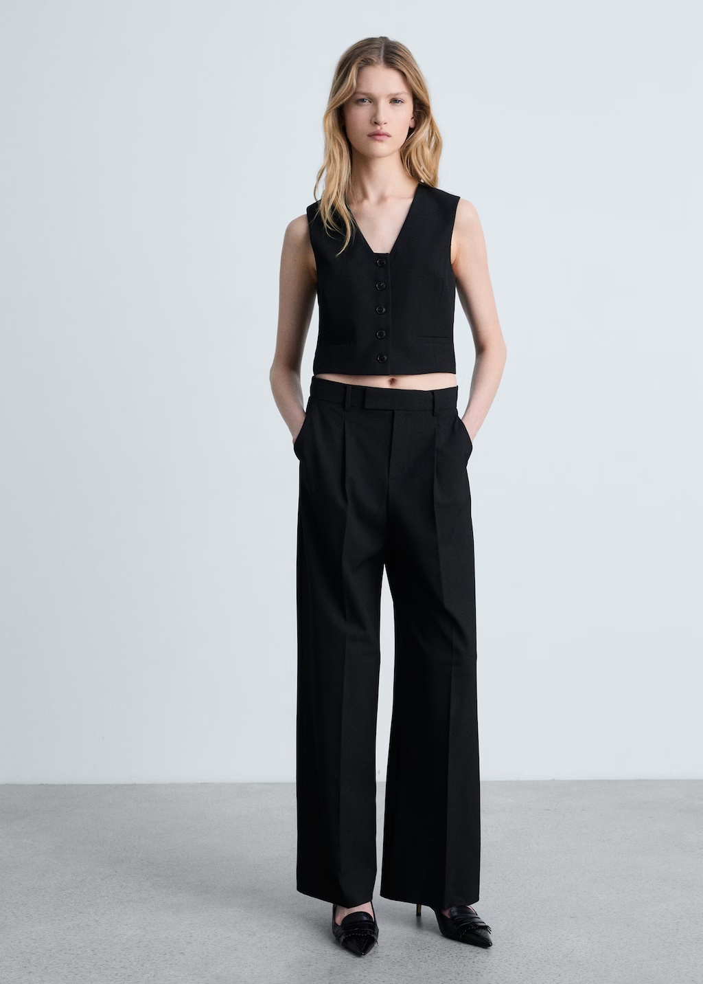Cropped suit vest 3 Cropped suit vest