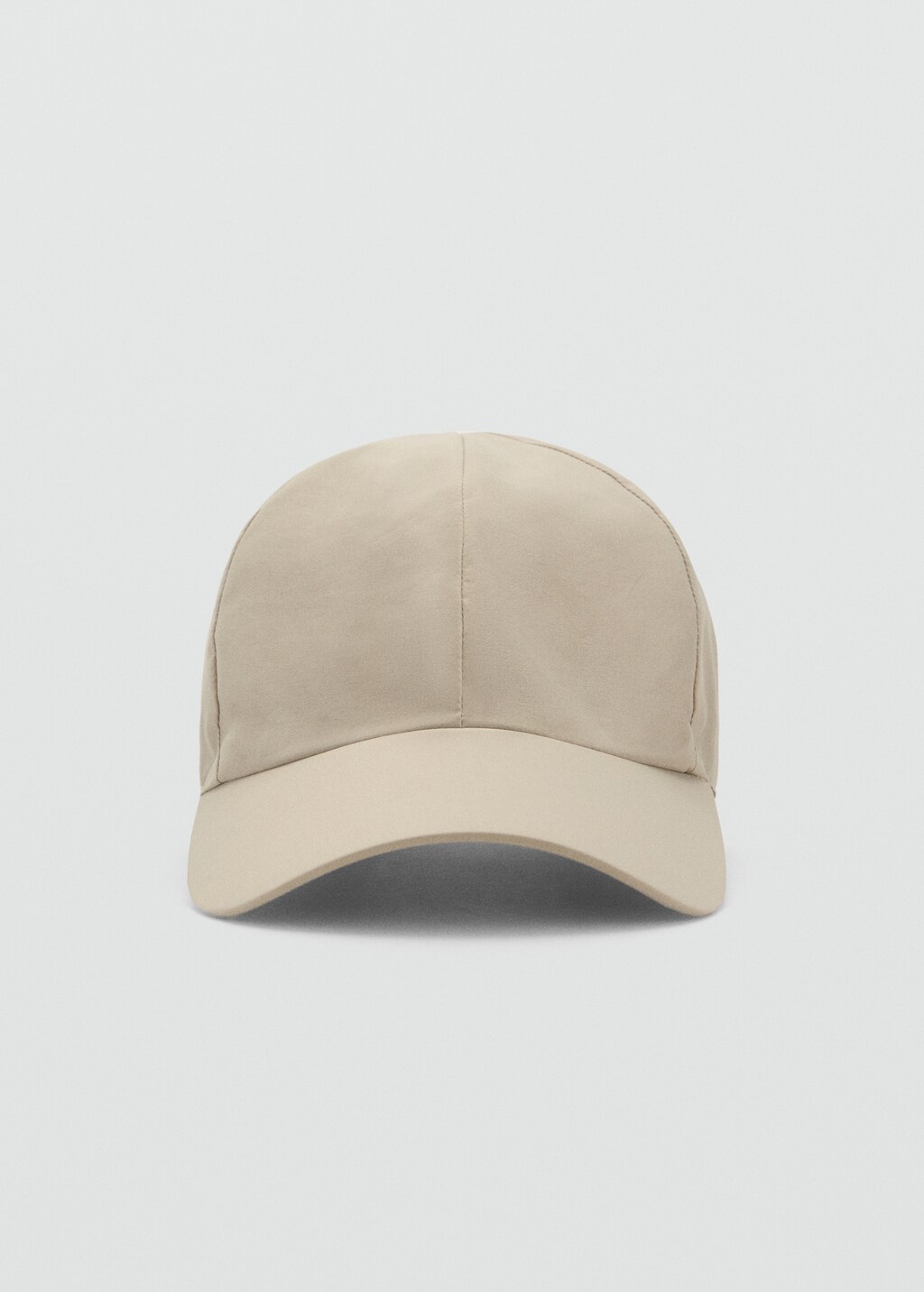 Cap with visor