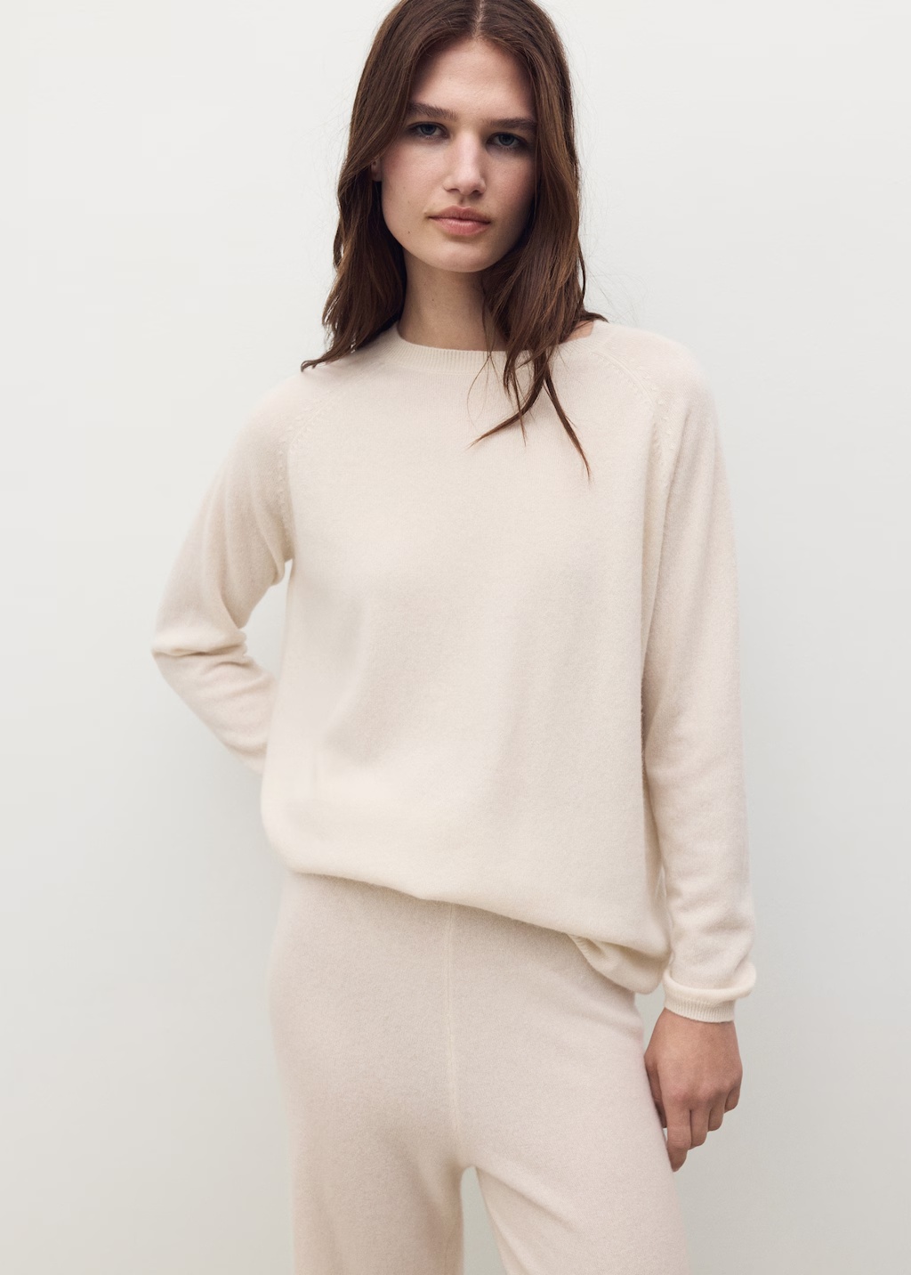100% cashmere sweater