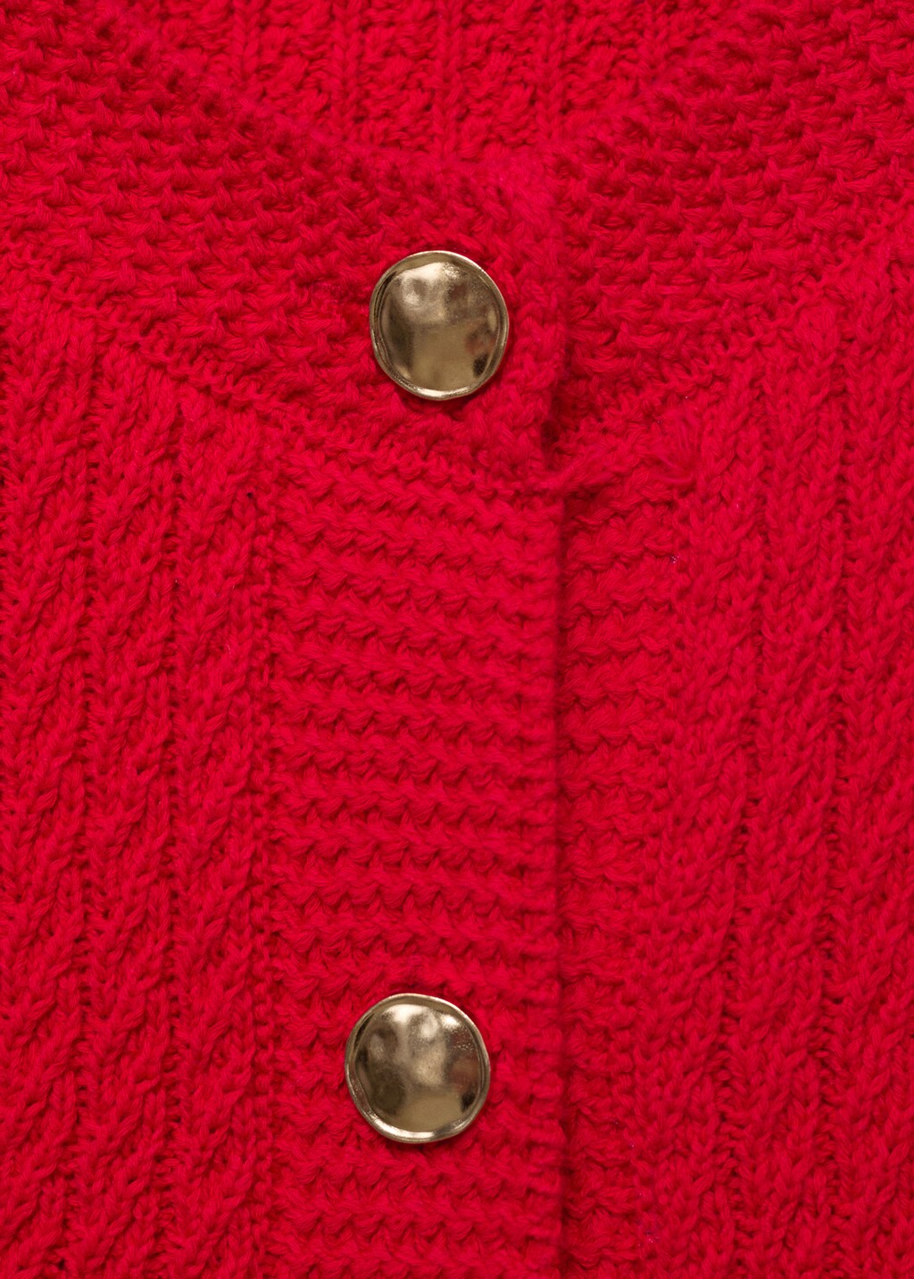 Chunky-knit vest with buttons 6 Chunky-knit vest with buttons