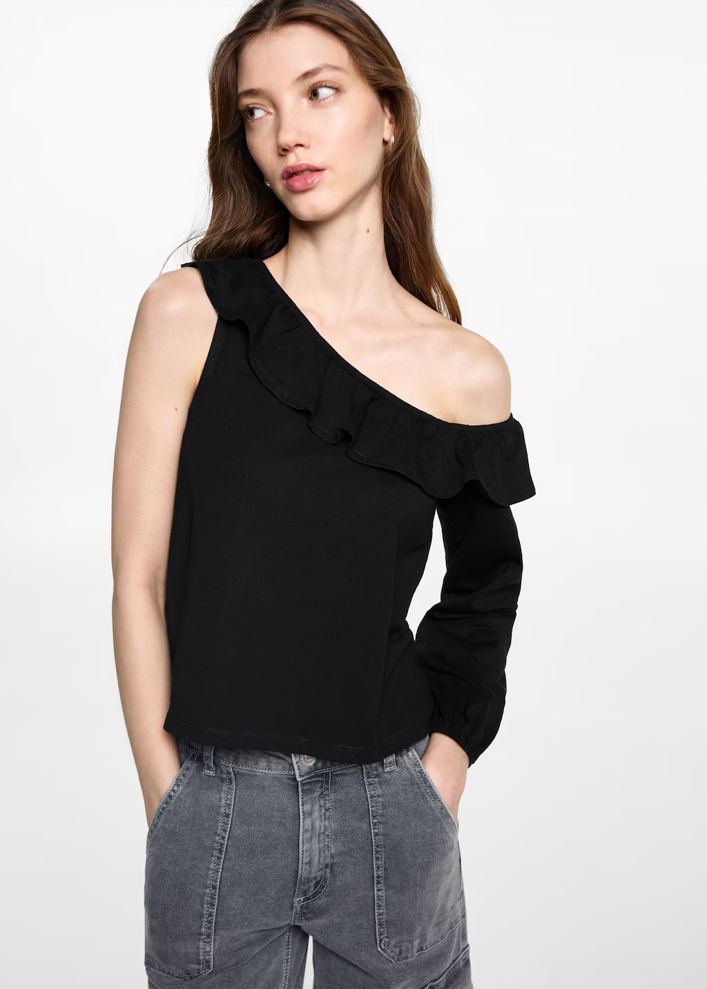 Ruffled asymmetric T-shirt