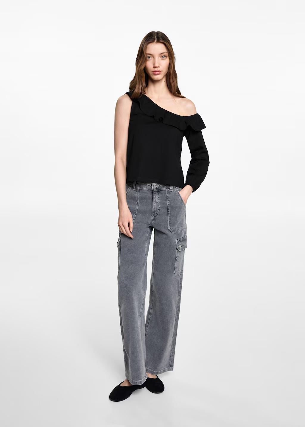 Ruffled asymmetric T-shirt 3 Ruffled asymmetric T-shirt