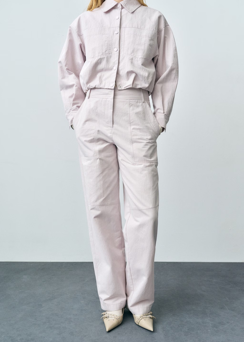 Wide leg pants with decorative seams