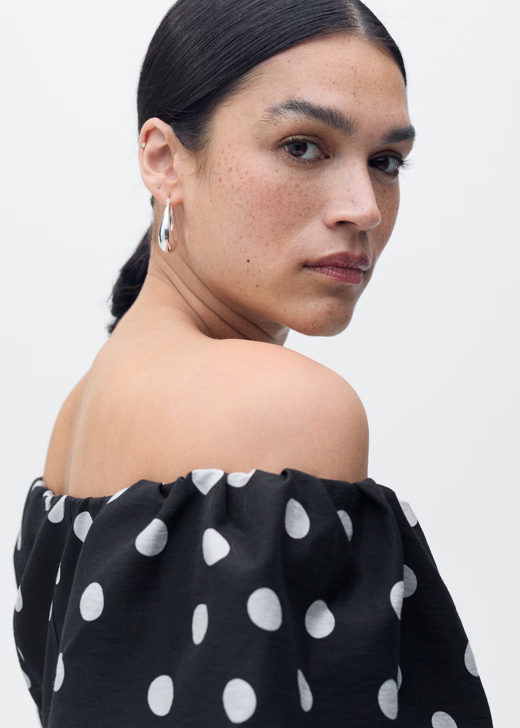 Strapless polka-dot dress 8 Strapless polka-dot dress