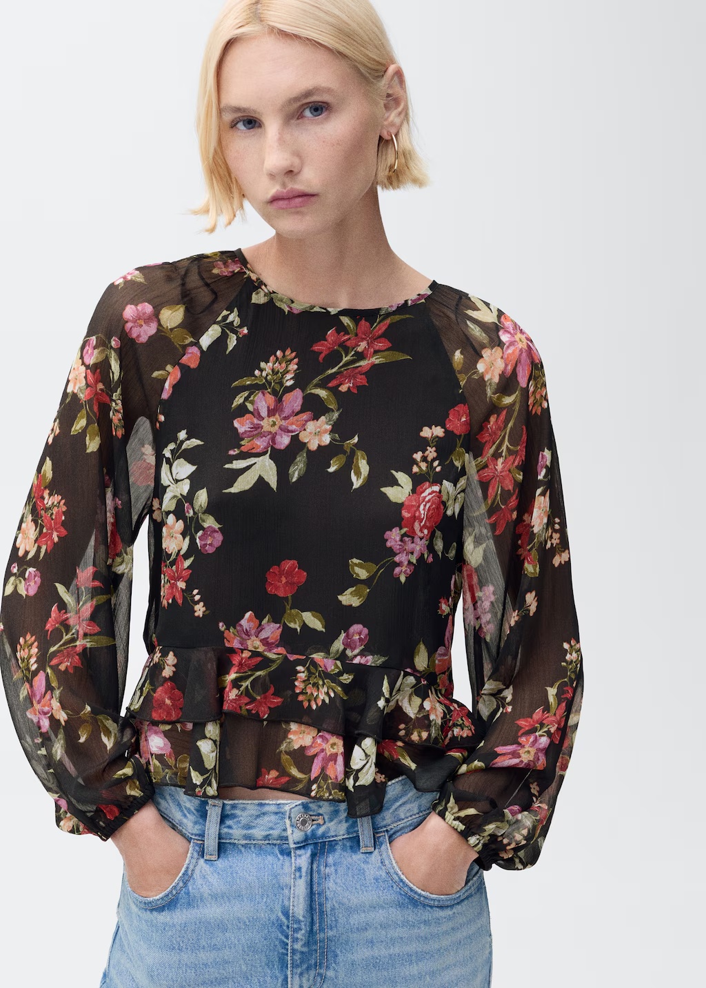 Floral ruffled blouse
