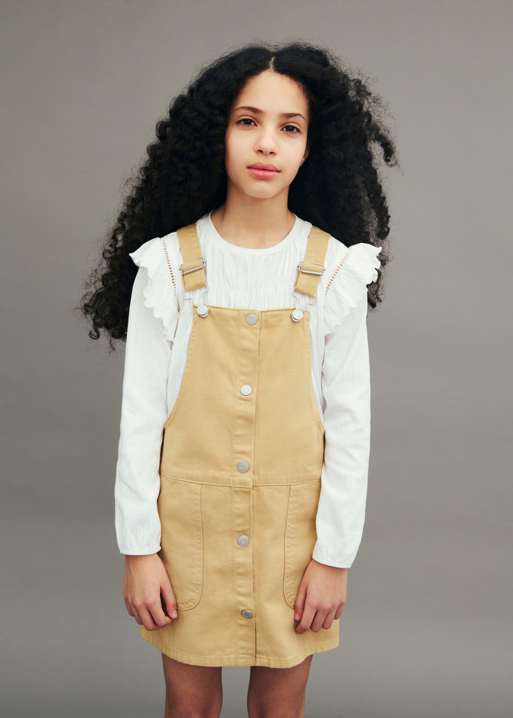 Short denim pinafore