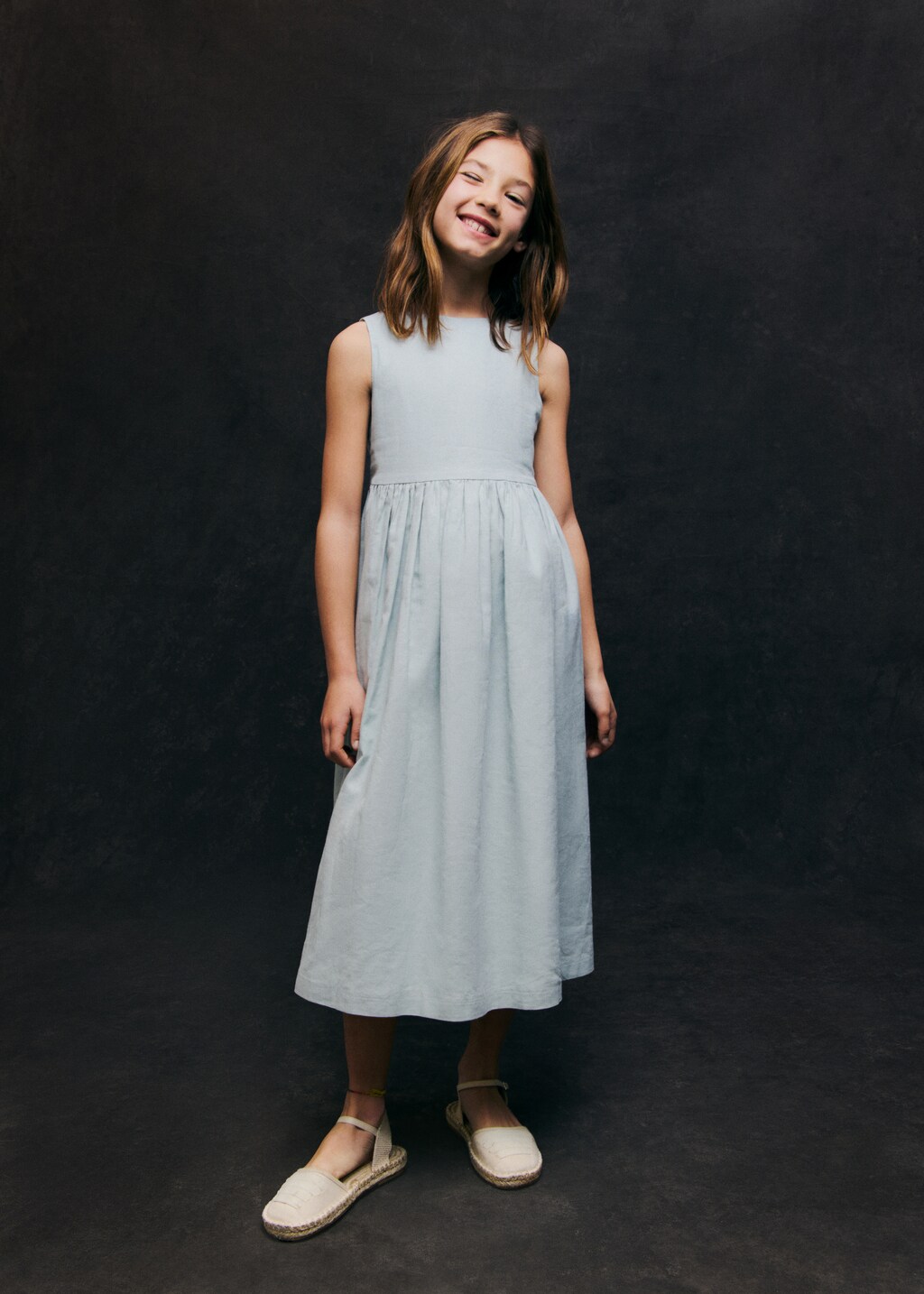 Bow linen dress