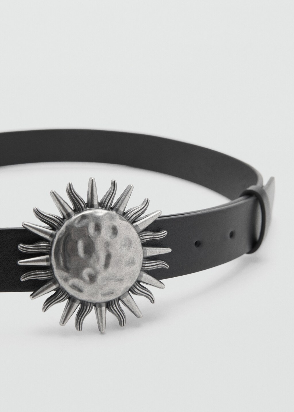 Belt with sun buckle