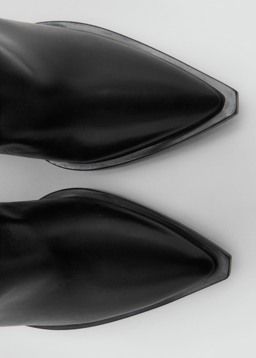 Cowboy leather boots 5 Cowboy leather boots