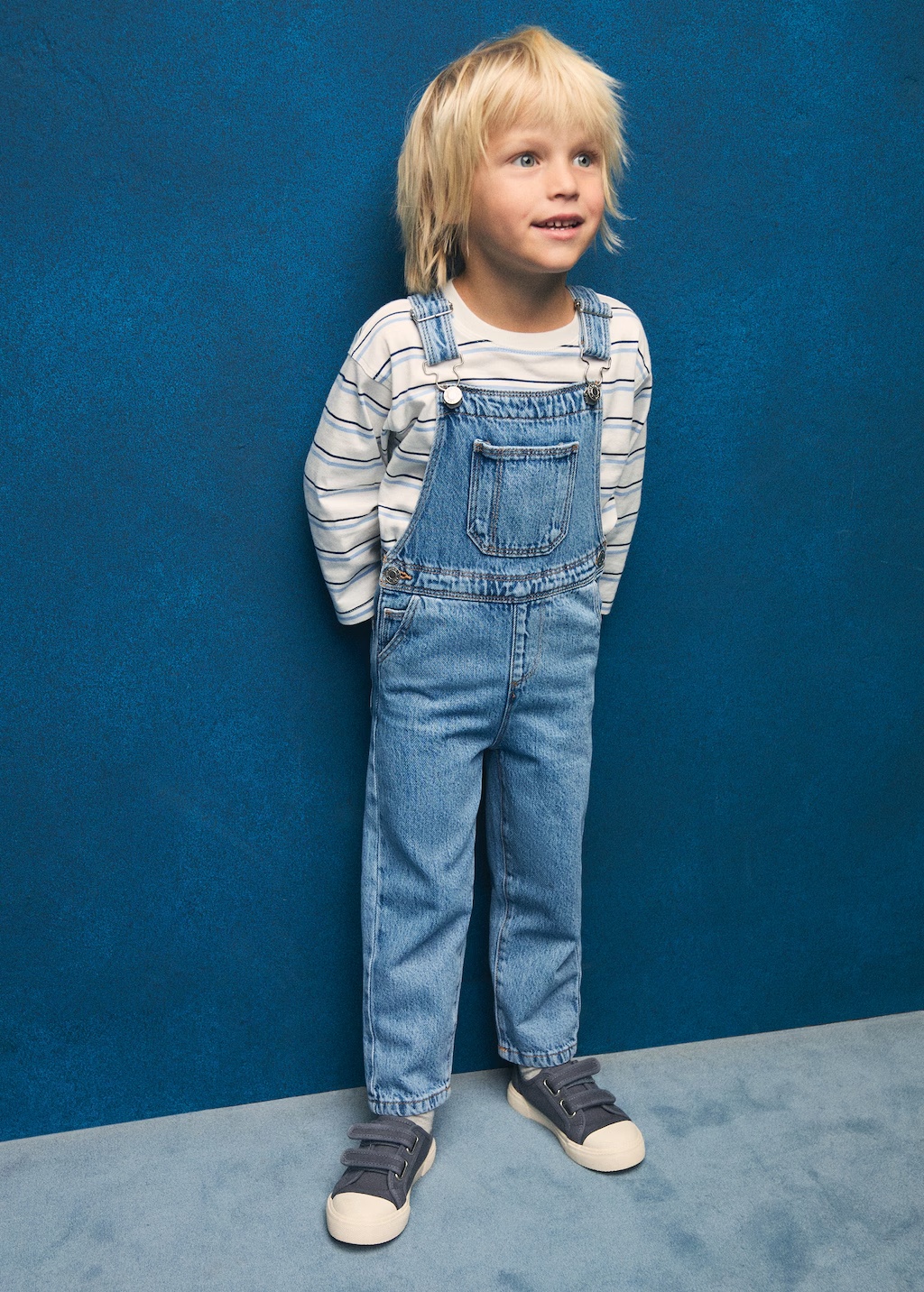 Long denim overalls with pocket