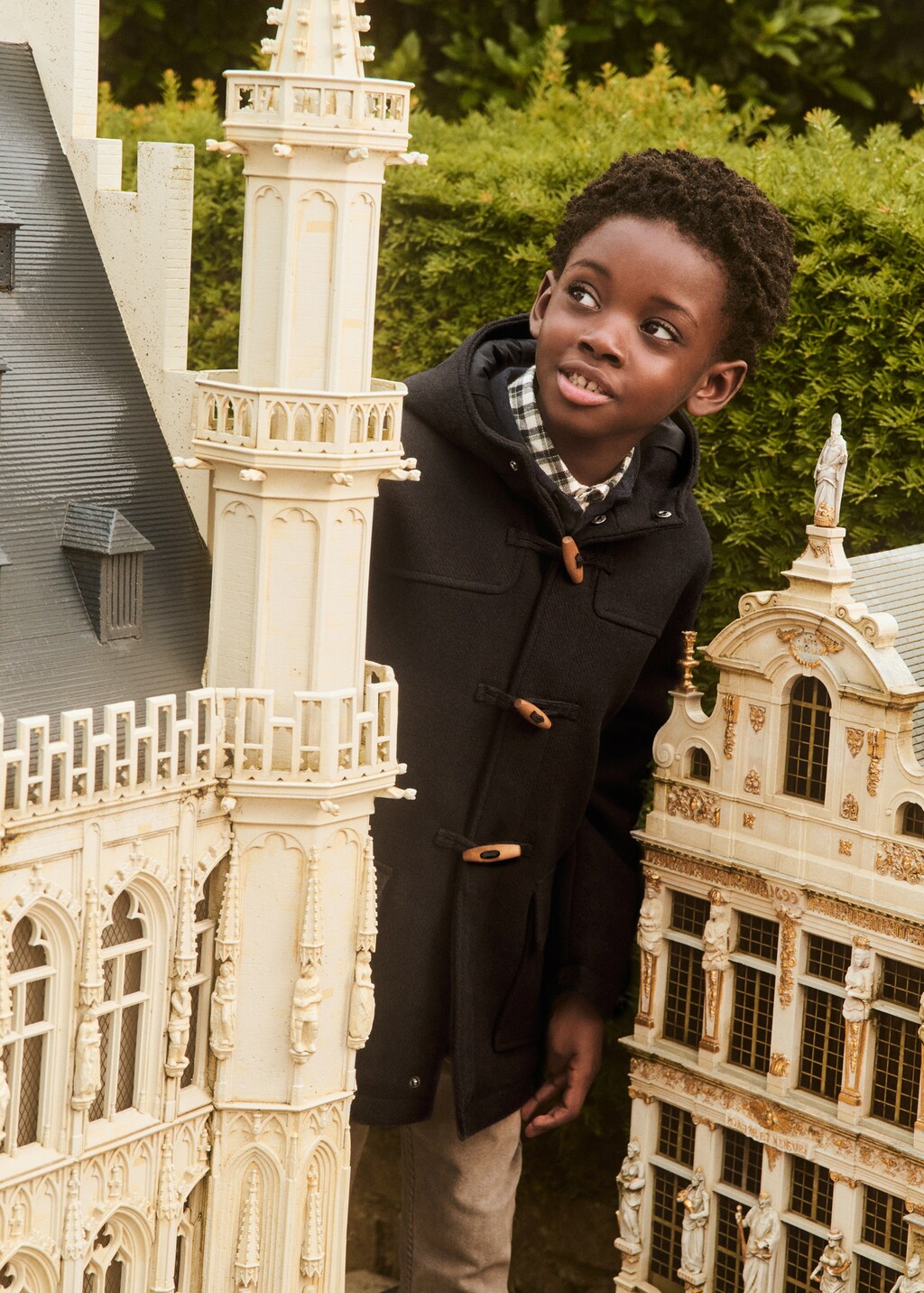 Cloth coat with pockets