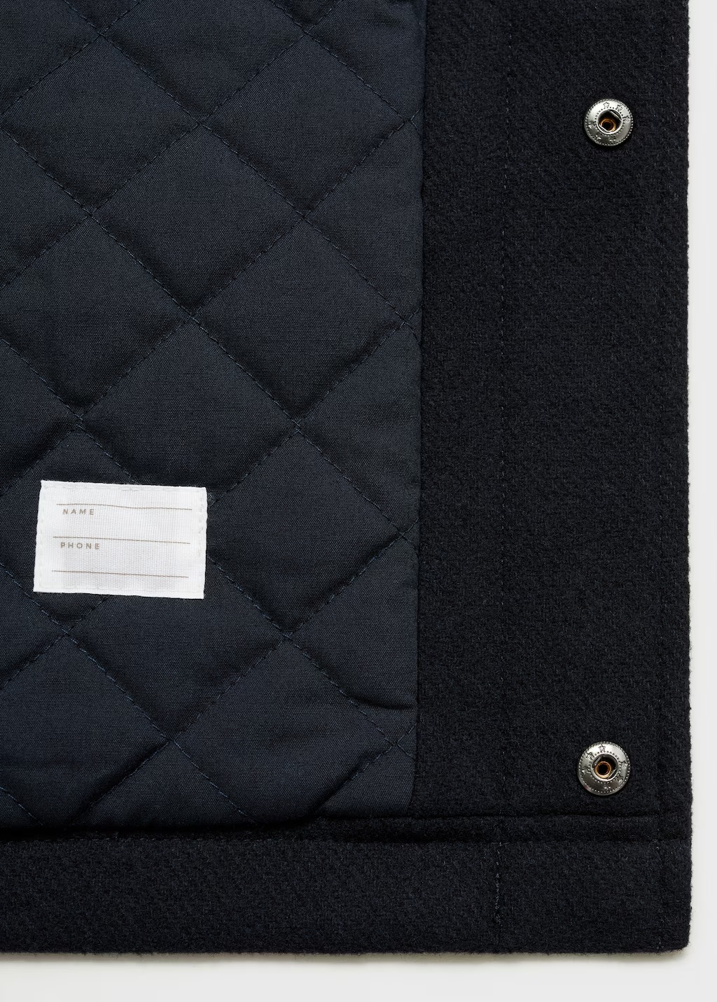 Cloth coat with pockets 8 Cloth coat with pockets