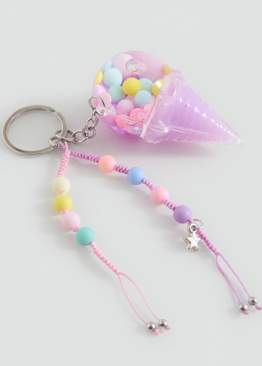 Combined leading keychain