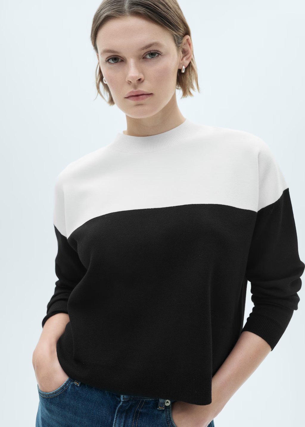 Two-tone sweater with perkins neck