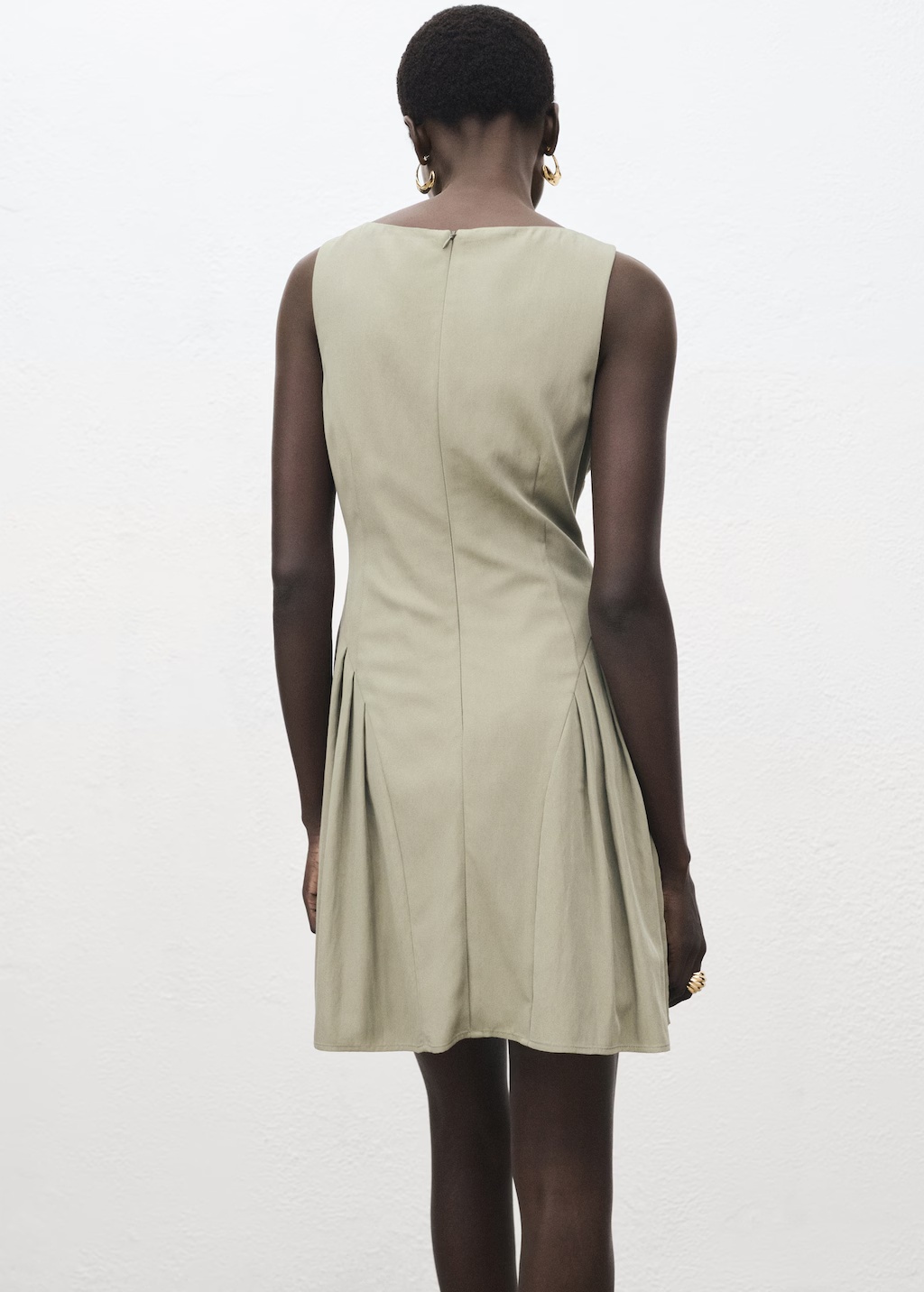 Short pleated dress 4 Short pleated dress