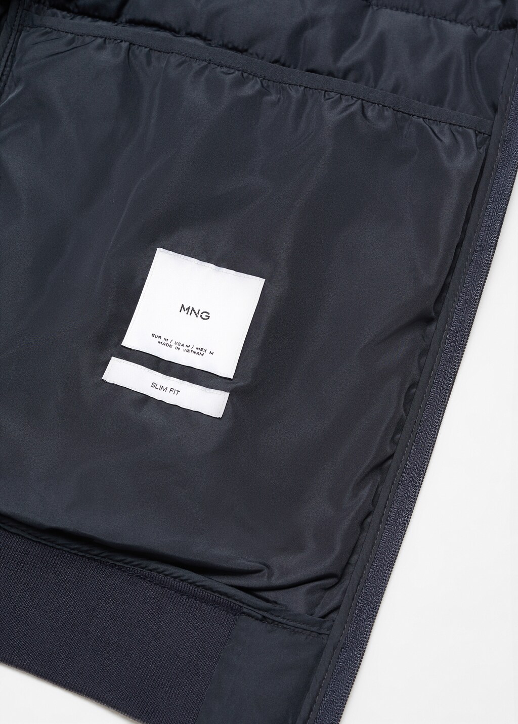 Ultra-lightweight water-repellent quilted anorak 7 Ultra-lightweight water-repellent quilted anorak