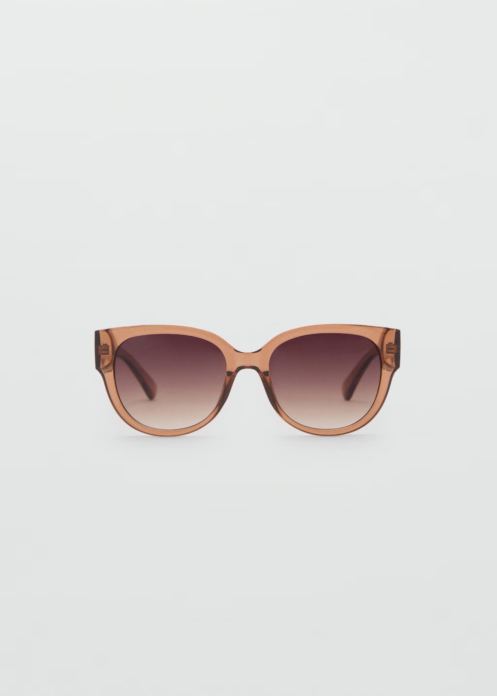 Round-framed sunglasses