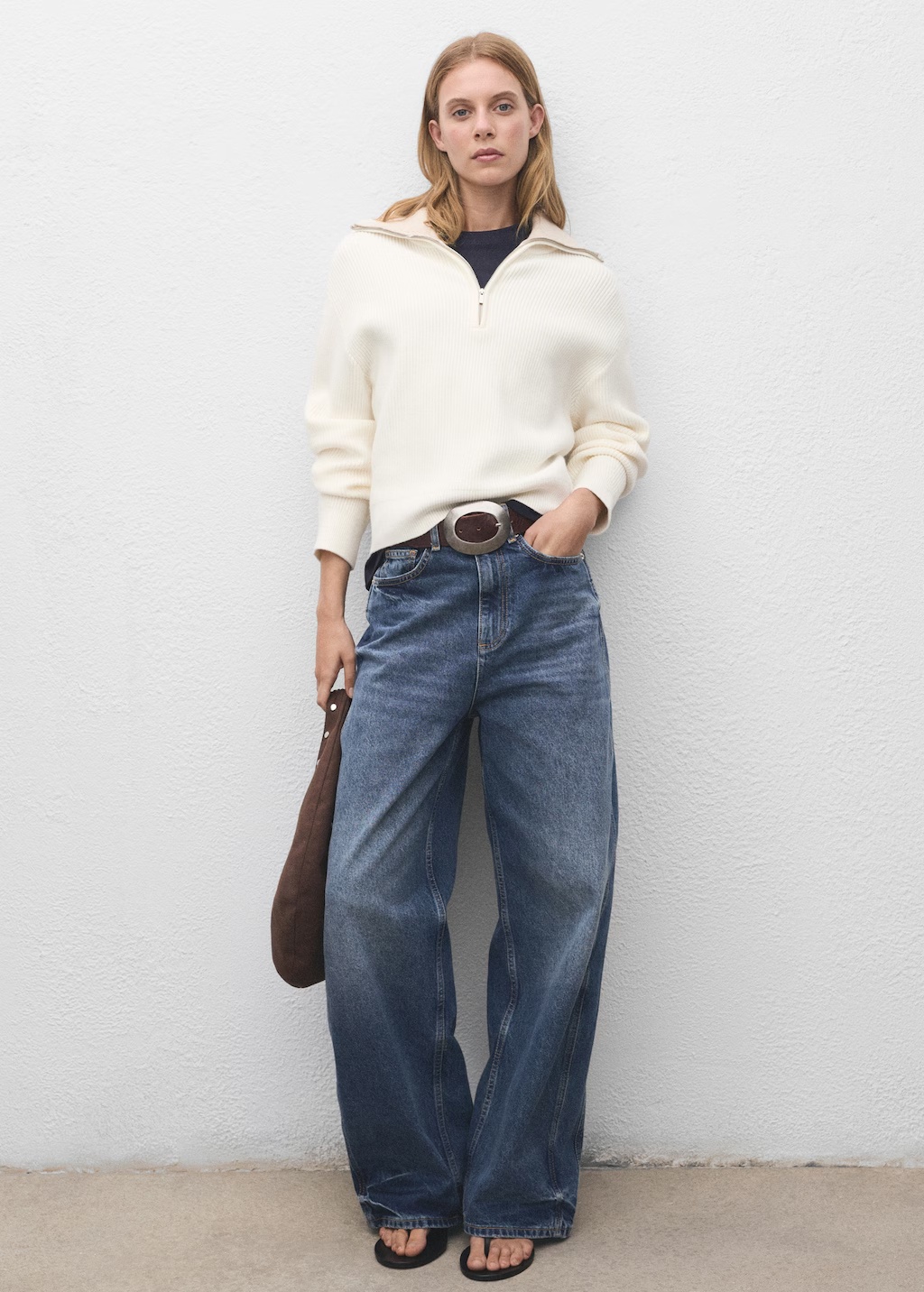Sweater with contrasting zipper collar 3 Sweater with contrasting zipper collar