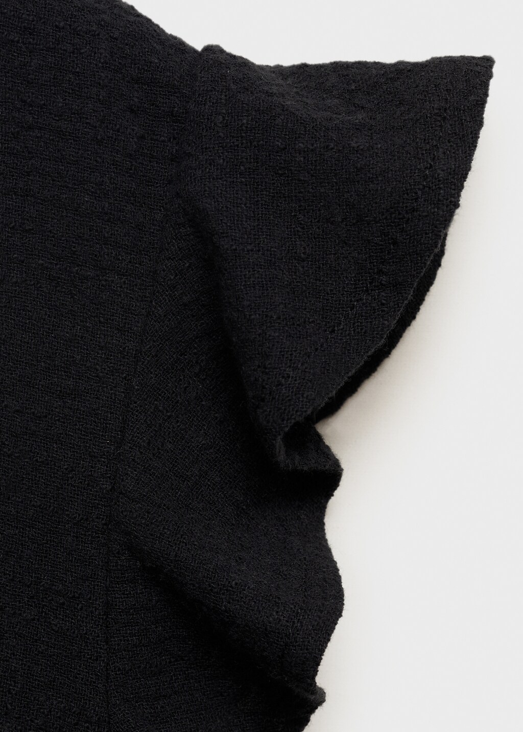 Ruffled-sleeve blouse 6 Ruffled-sleeve blouse