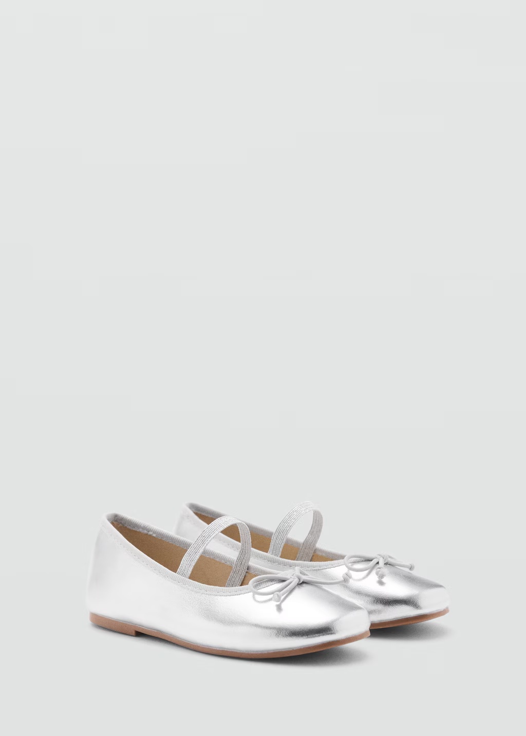 Ballet flats with metallic strap