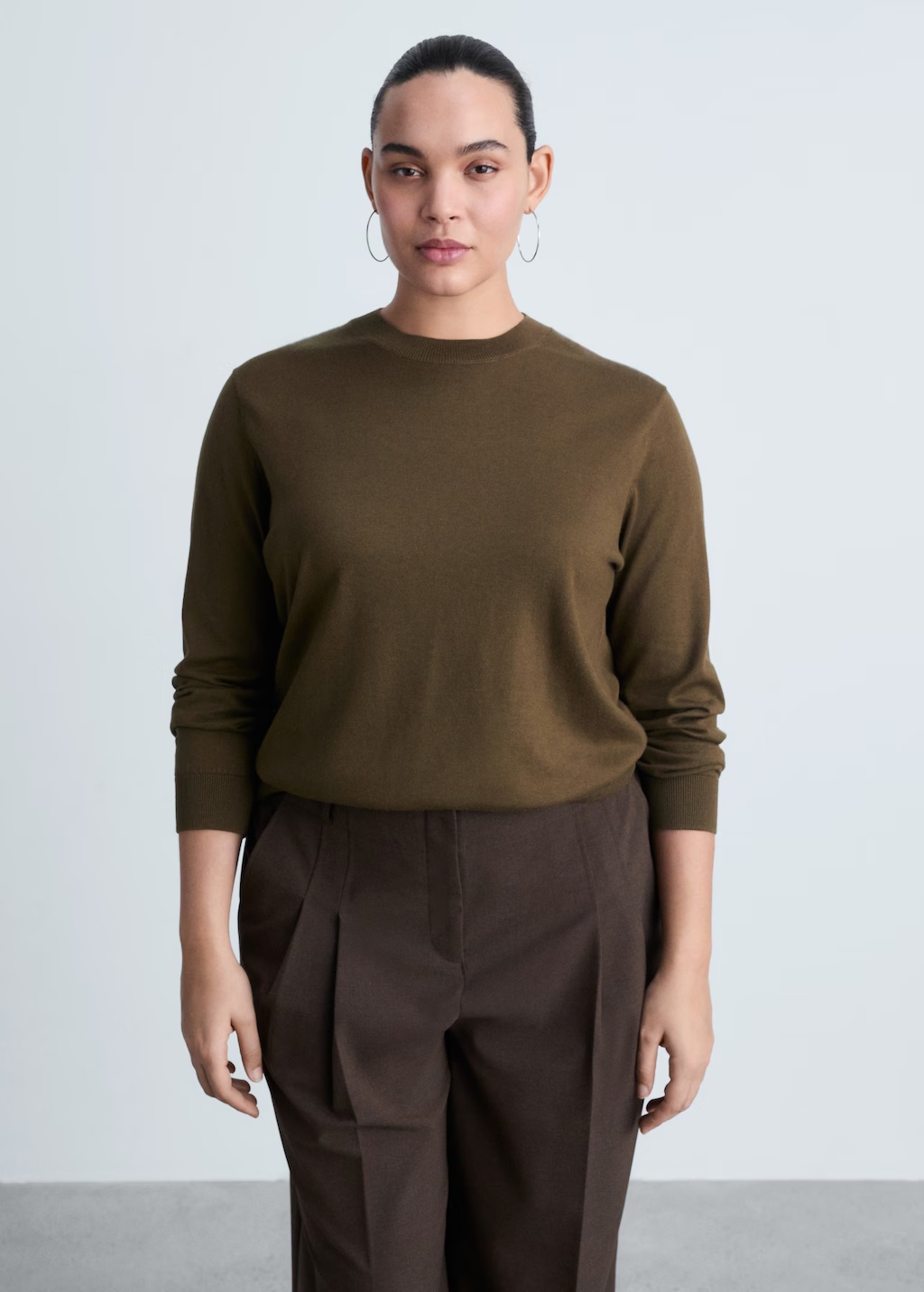 Silk-blend knitted sweater 8 Silk-blend knitted sweater