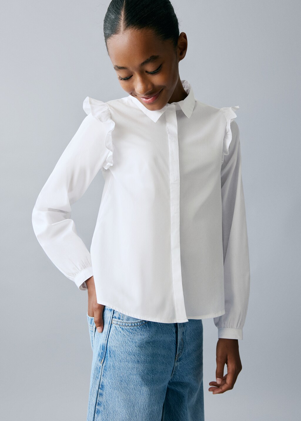 Shirt with ruffle detail