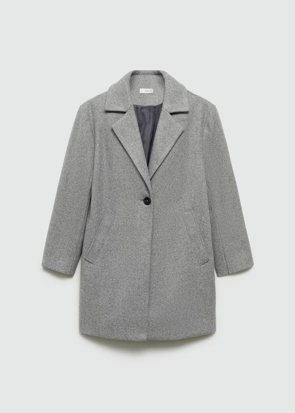 Cloth coat with pockets