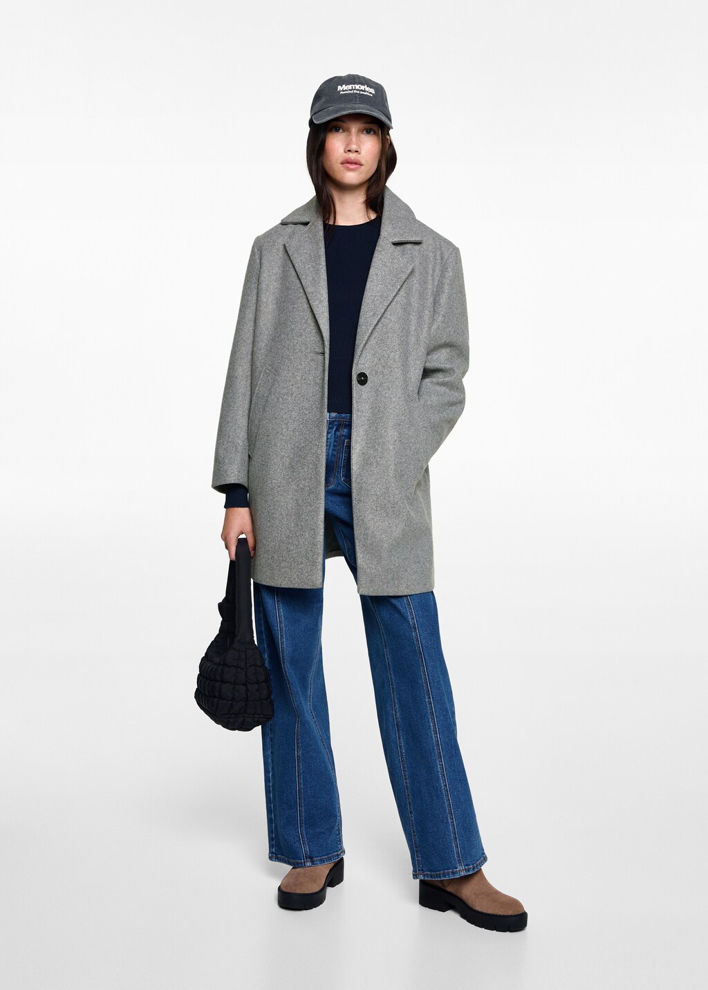 Cloth coat with pockets 3 Cloth coat with pockets