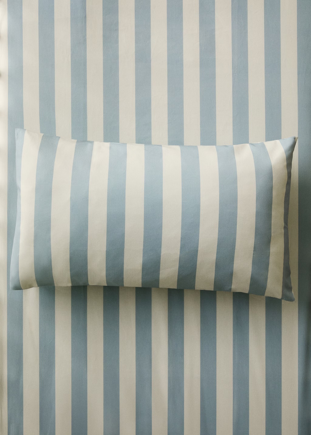 Cotton percale thick-striped children's pillowcase 30x50 cm