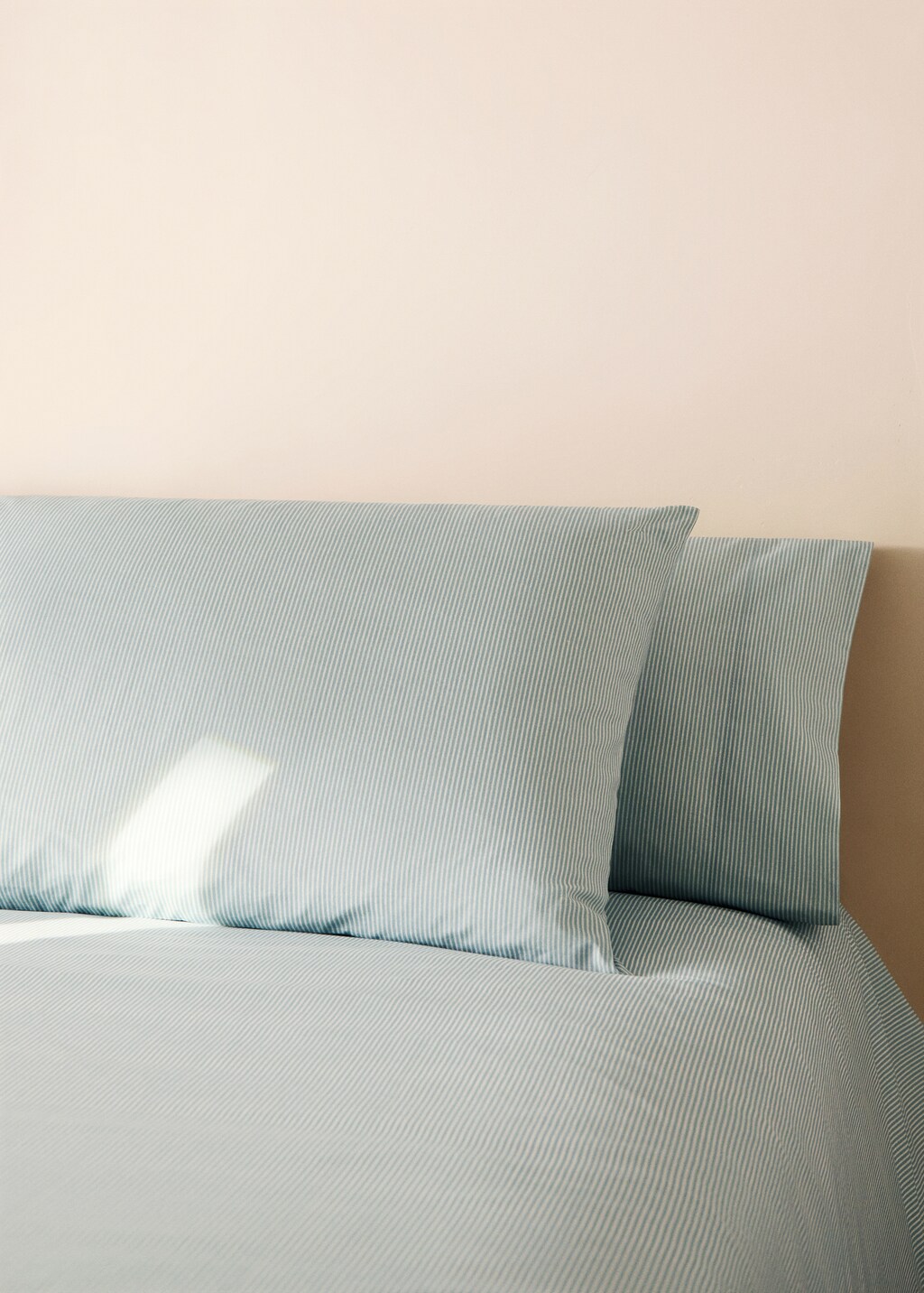Cotton percale striped children's pillowcase 45x110 cm