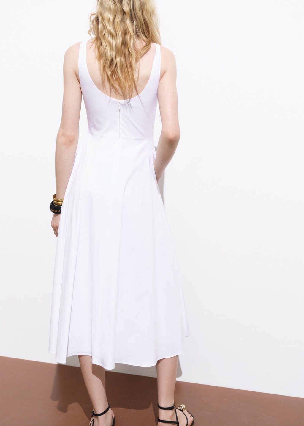 Flared midi-dress 4 Flared midi-dress