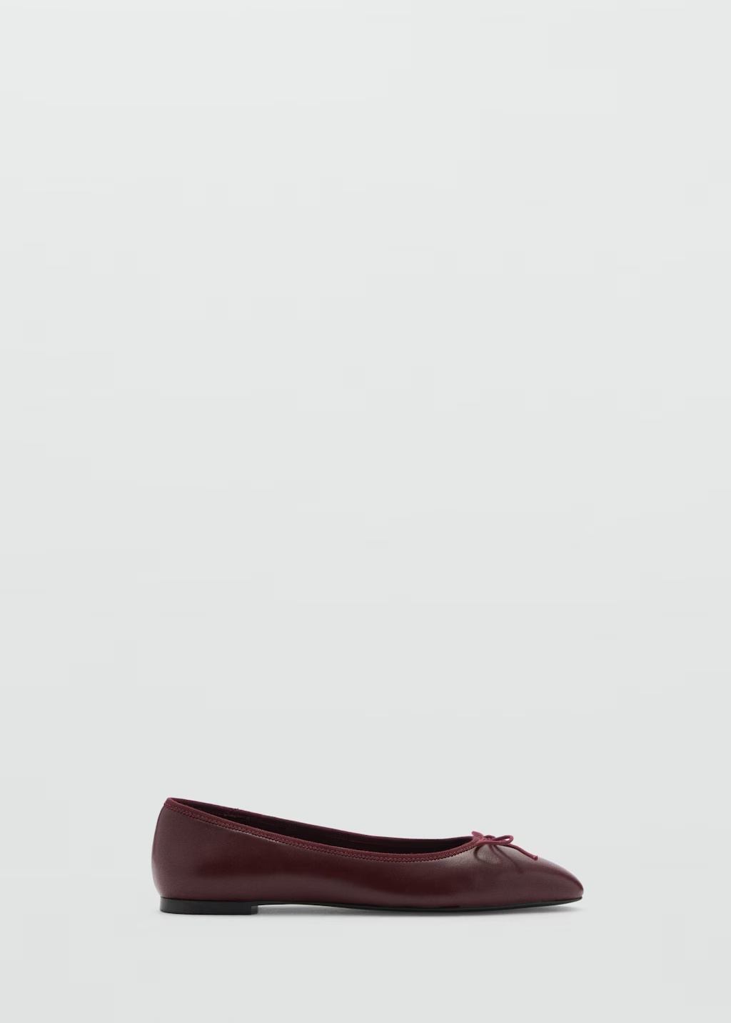 Leather ballet flats
