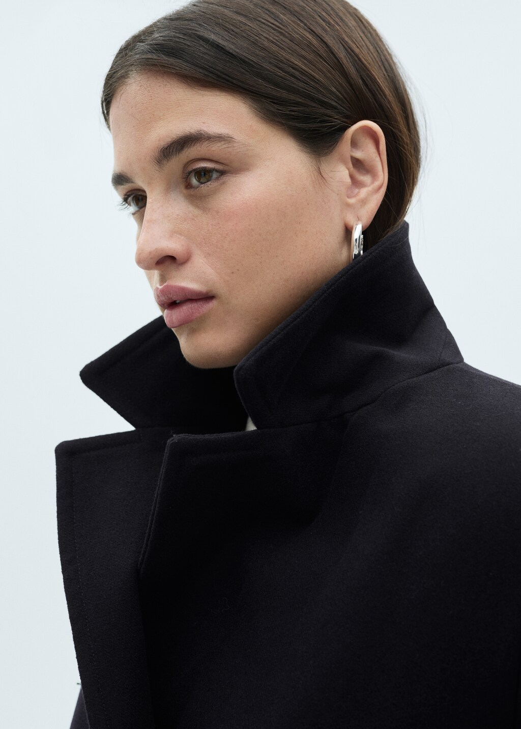 Double-breasted wool coat 8 Double-breasted wool coat