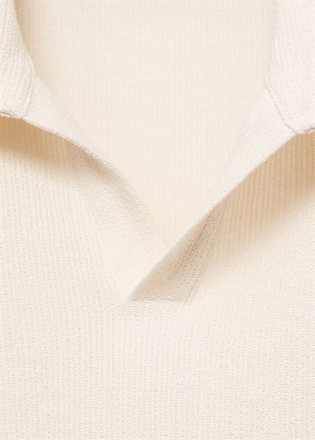 Regular-fit textured polo shirt 7 Regular-fit textured polo shirt