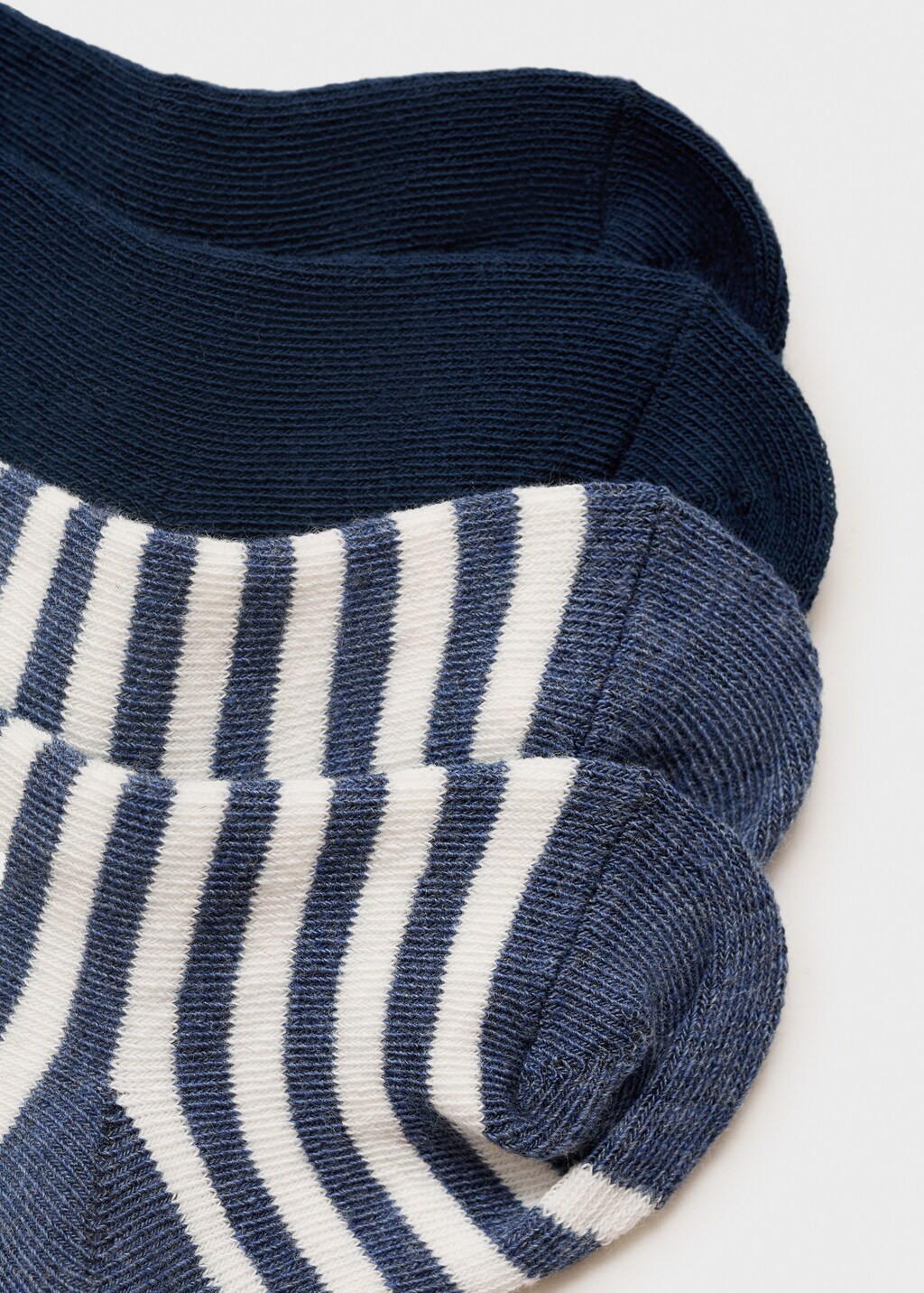 2 pack mixed socks
