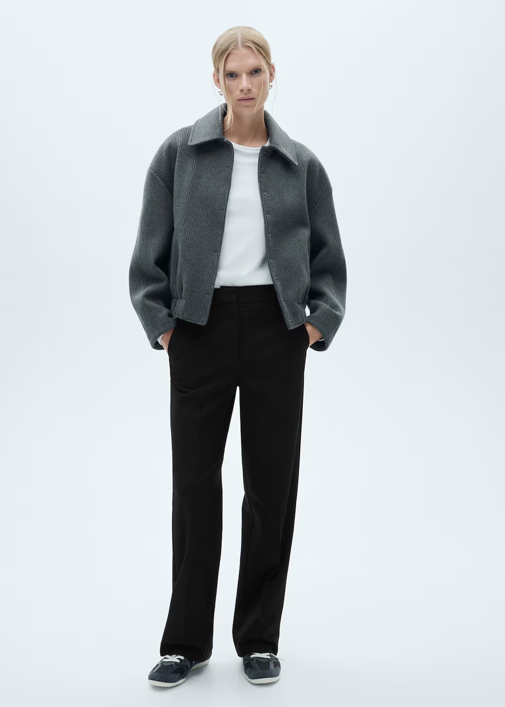 Flowy straight-fit pants 3 Flowy straight-fit pants