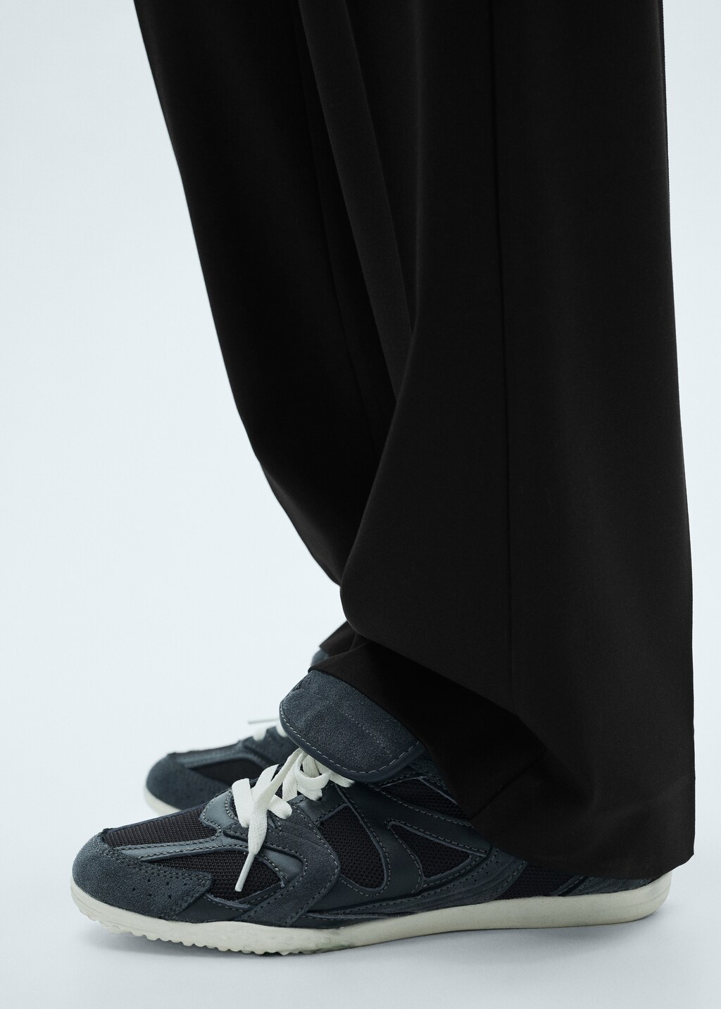 Flowy straight-fit pants 5 Flowy straight-fit pants