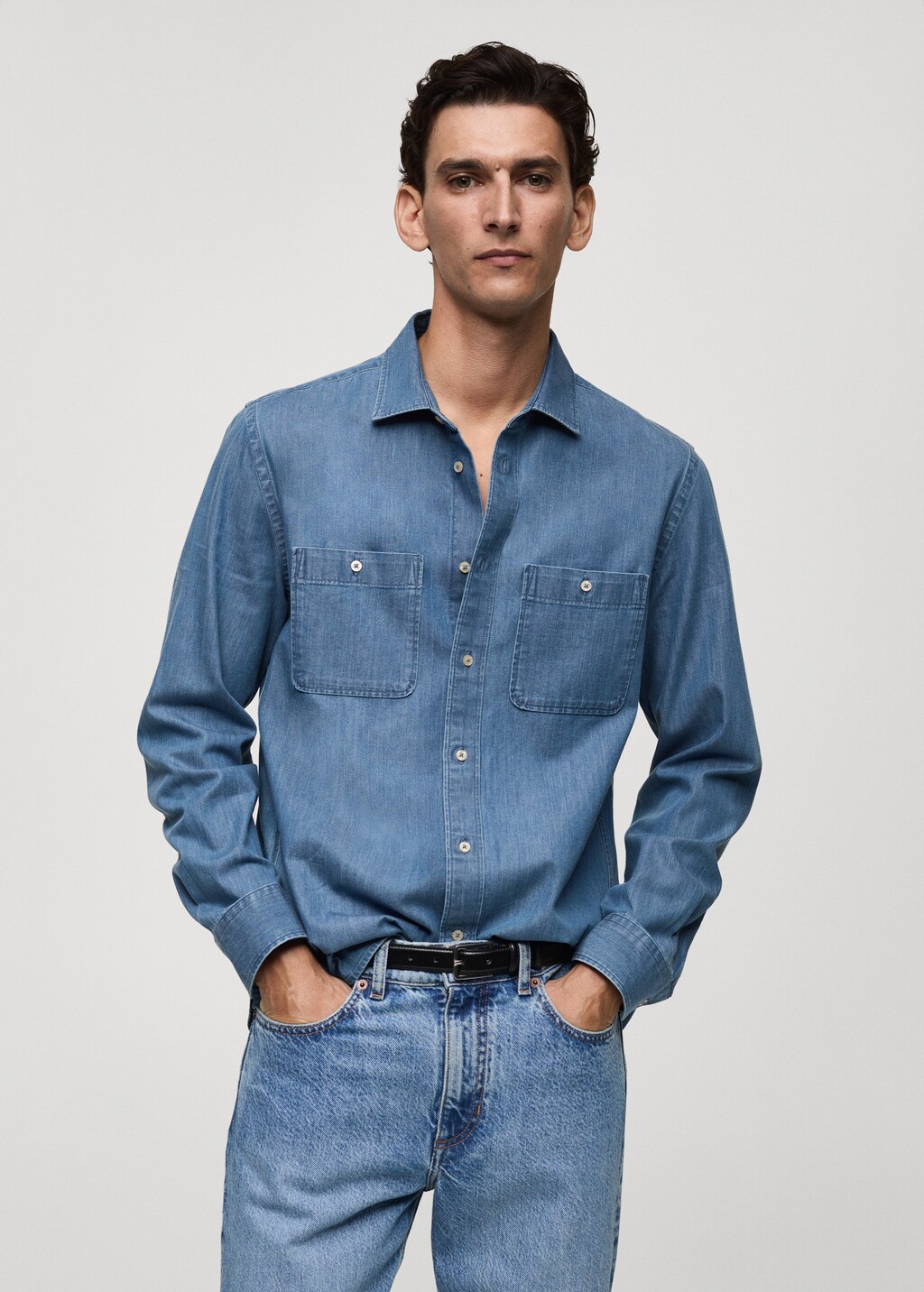 Denim overshirt with regular fit pockets