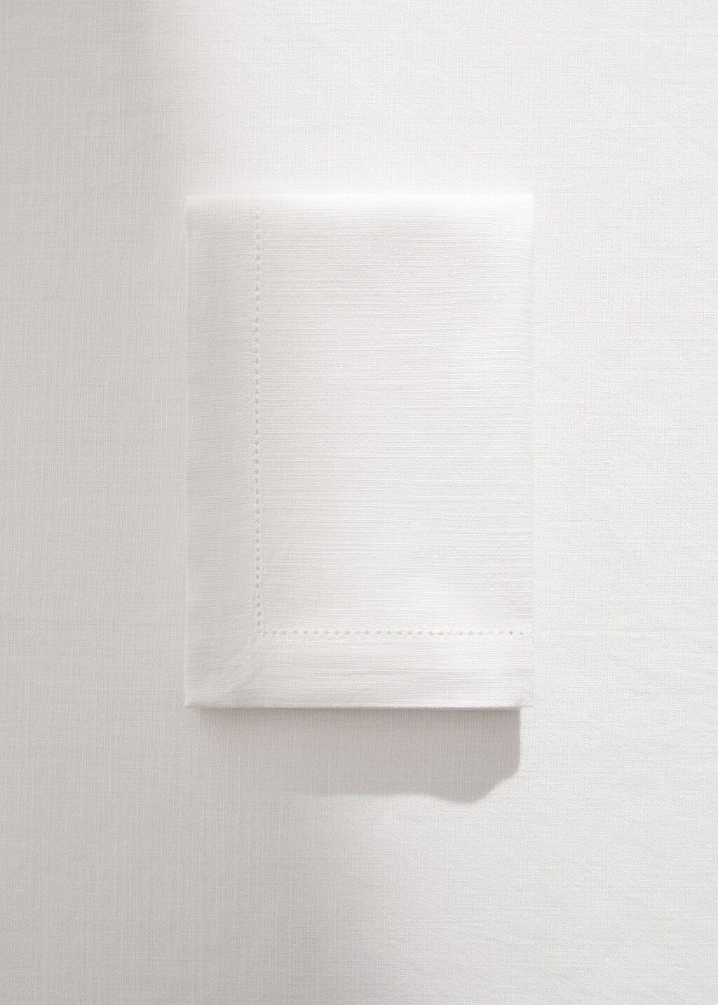 Cotton napkins with hemstitch