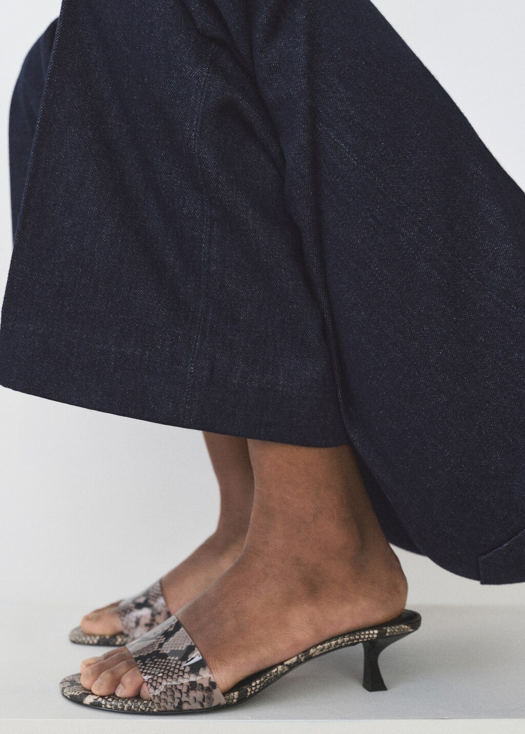 Wide leg denim pants 6 Wide leg denim pants